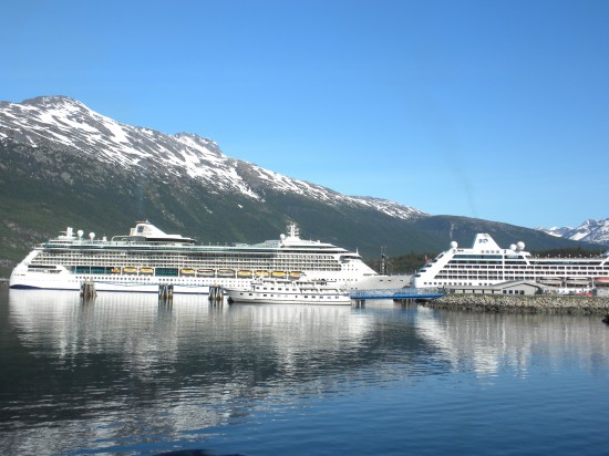 Cruise Ship vs. Kayak? How to See the Real Alaska