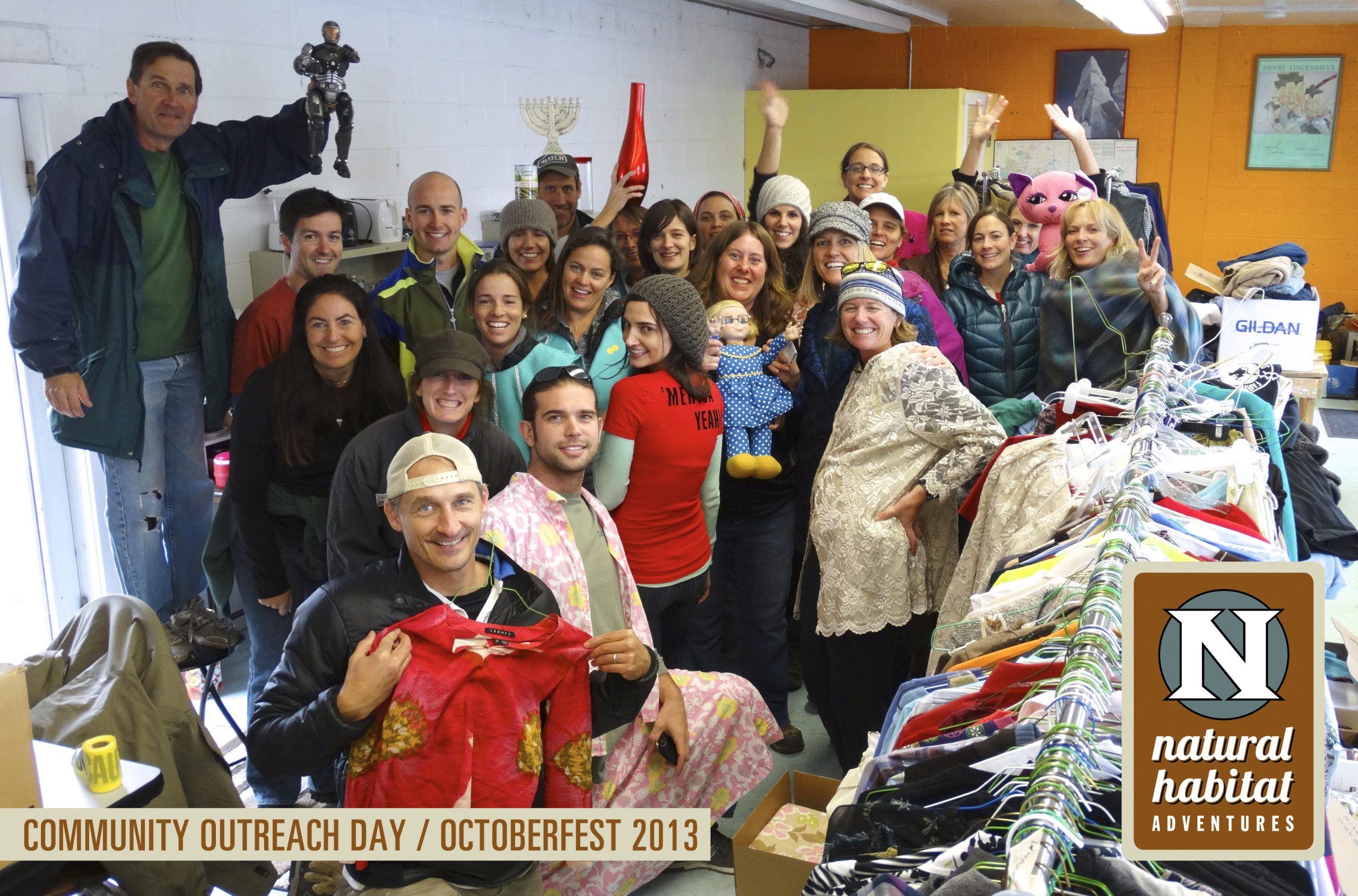 Natural Habitat Adventures volunteers for Colorado flood relief