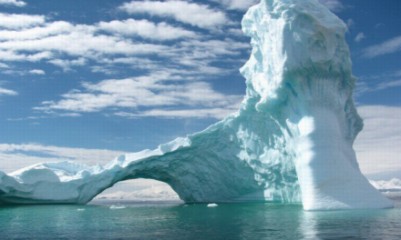 Antarctic Ice Sculptures: Mother Nature’s Awe Inspiring Artwork
