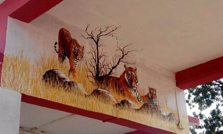 Tigers and Jungle Scenes Decorate Indian Train Station to Inspire Conservation