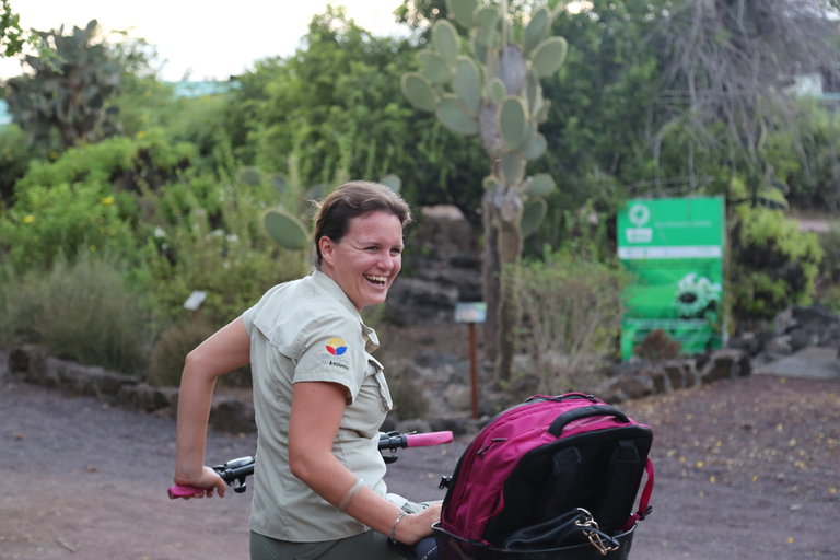 Ecuador Appoints Woman Director of Galapagos National Park