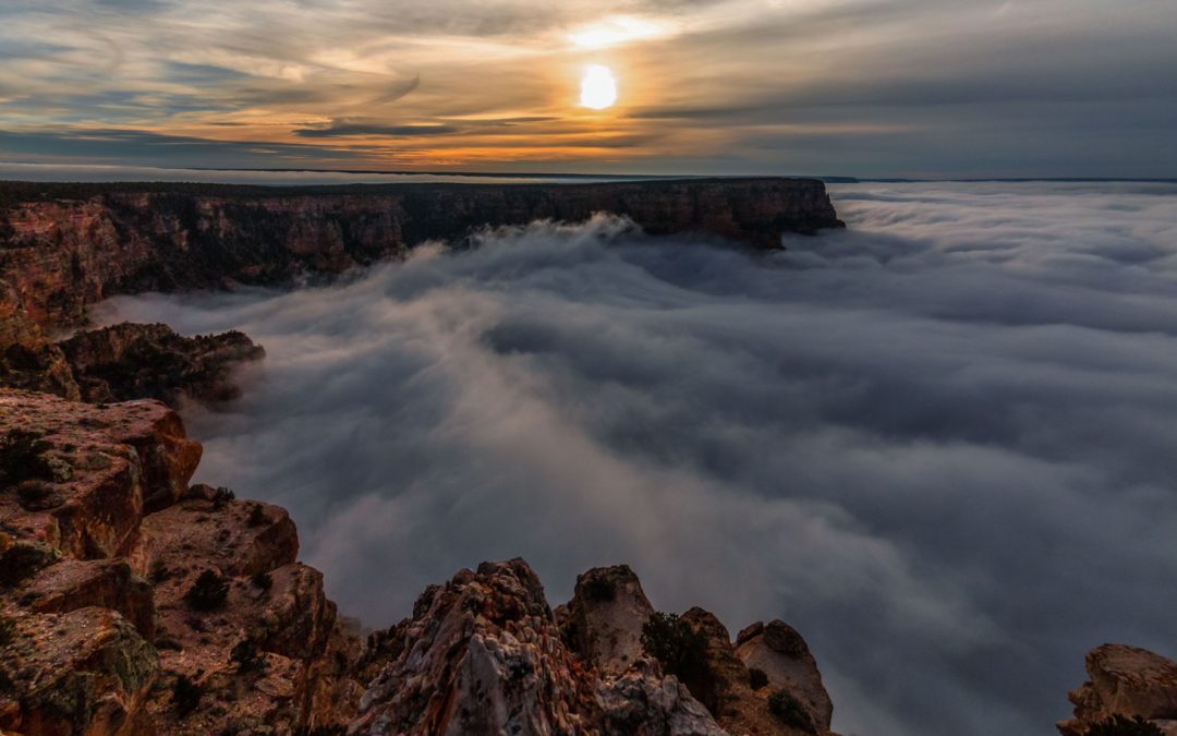 Video: Walking on Clouds in Grand Canyon National Park