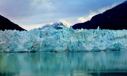 Video: Glacier Ice Is the Most Beautiful Blue in Nature