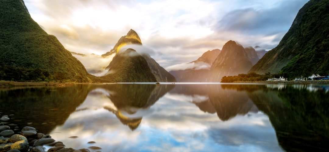 New Zealand: Immerse Yourself in the Scenic Wonders of the South Island