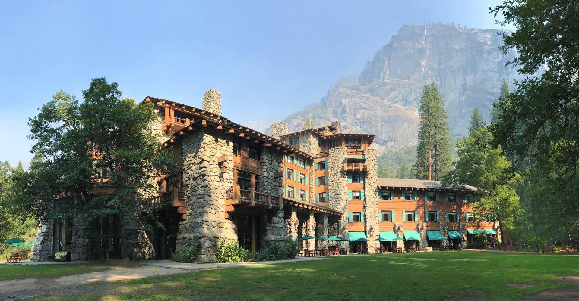 The Ahwahnee hotel in Yosemite National Park