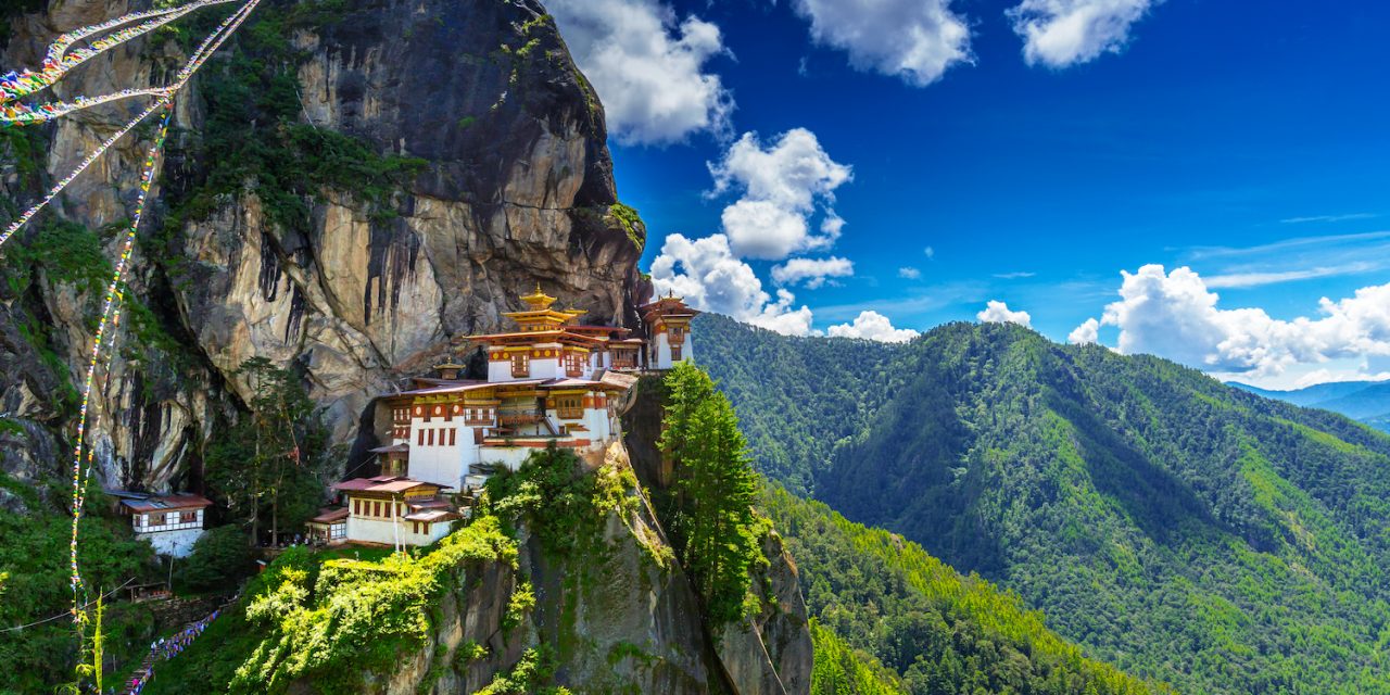 Land of the Thunder Dragon: Discover the Kingdom of Bhutan