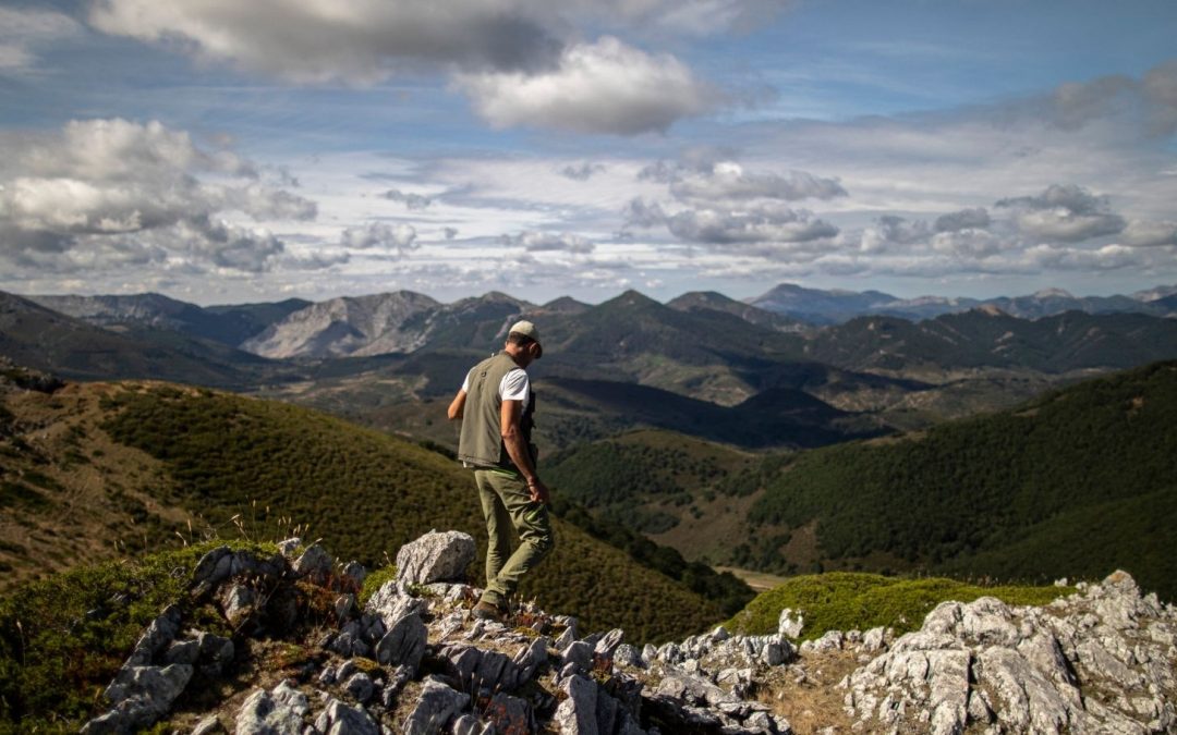 25 Outdoor Hobbies to Try in 2025