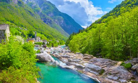 Social Media Summer Travel Tip: Three Reasons to Stop Geotagging Your Outdoor Adventures