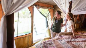 mother and daughter luxury safari