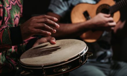 Do Nonhuman Animals Have Rhythm? Yes, They Do.