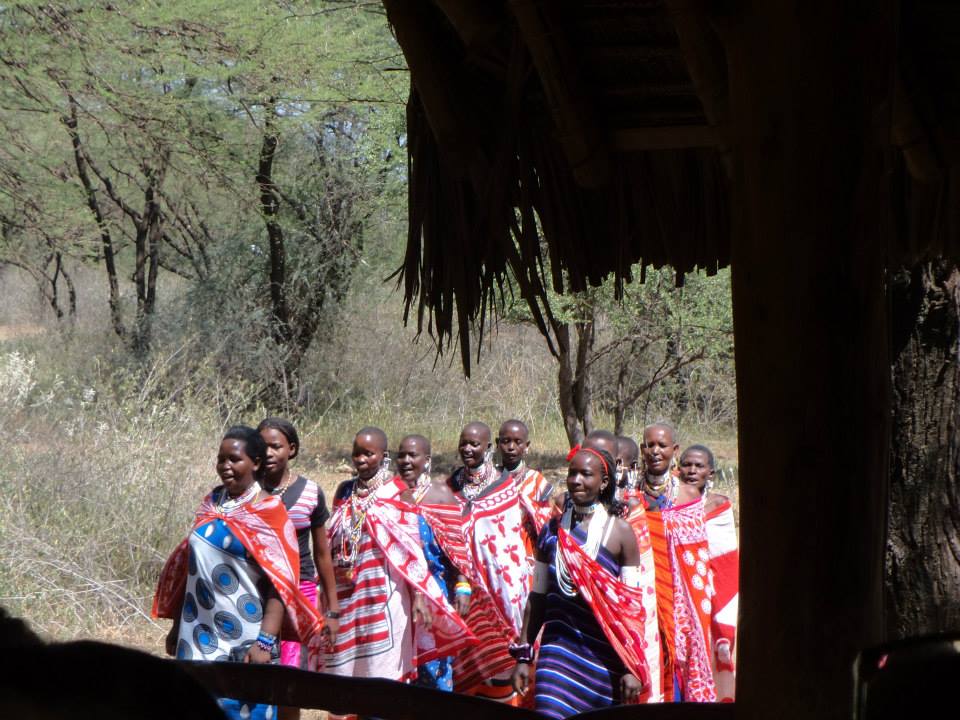 Women in traditional clothing
